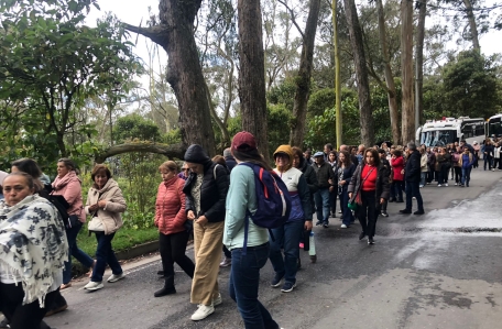 En peregrinación de camino al Santuario